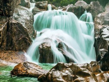 Экскурсия из Нячанга: Водопад Бахо в Нячанге