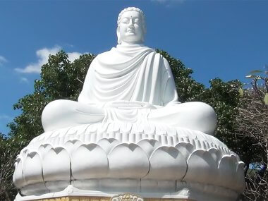 Достопримечательности Вунгтау: Алтарь Будды