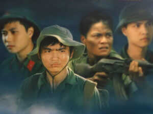 фильмы про Вьетнам : "Запах горящей травы"